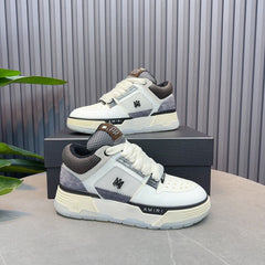 MA1-1 Classic Low Sneakers